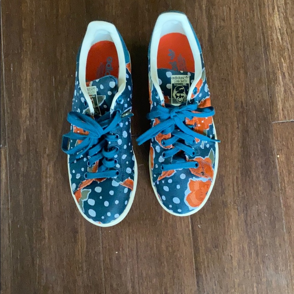 Women adidas